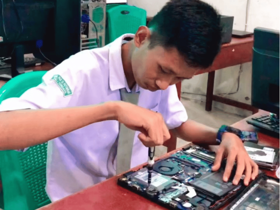 Upgrade SSD pada Laptop